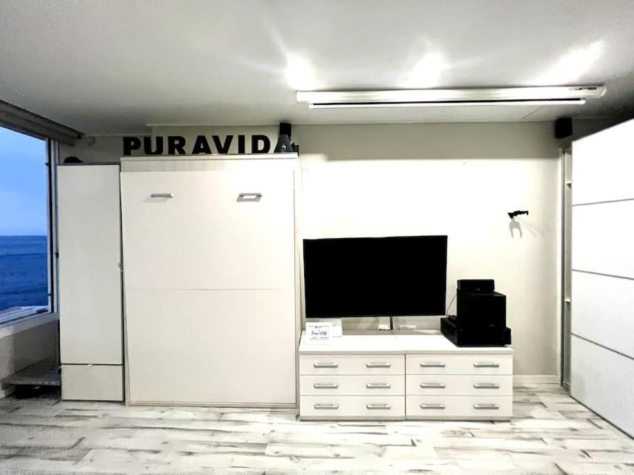 פוארטו דה לה קרוז Estudio En Primera Linea De Playa מראה חיצוני תמונה